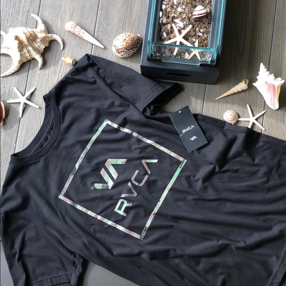 🔥RVCA🔥 - Picture 2 of 3